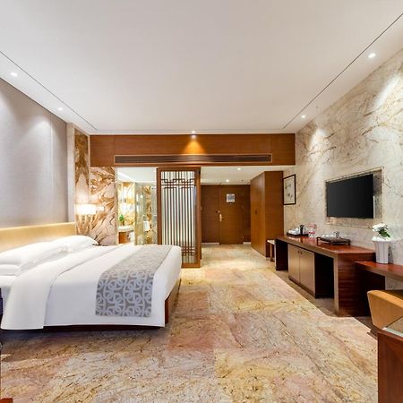 King Royal Hotel Yunfu Экстерьер фото