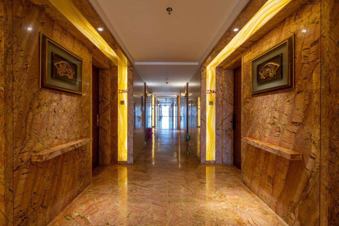 King Royal Hotel Yunfu Экстерьер фото