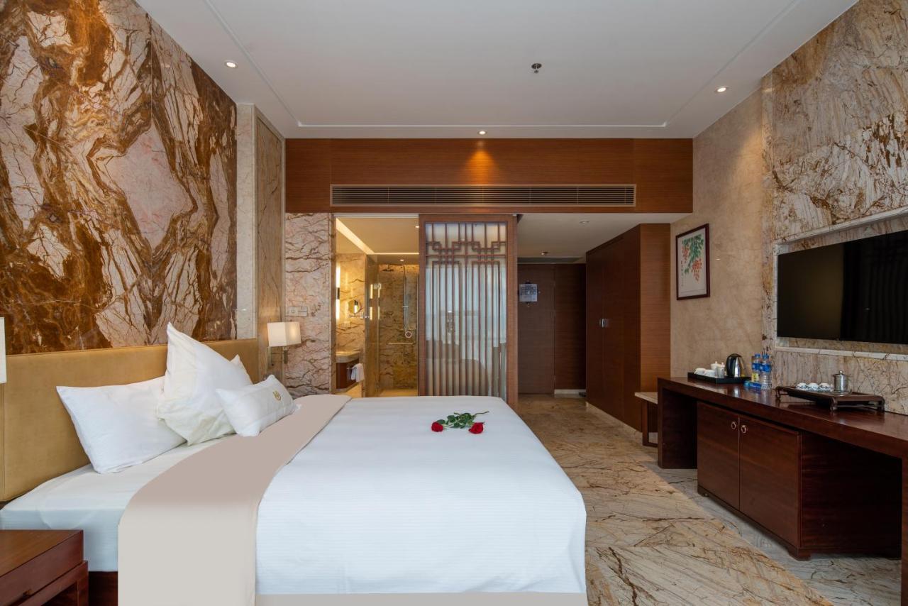 King Royal Hotel Yunfu Экстерьер фото